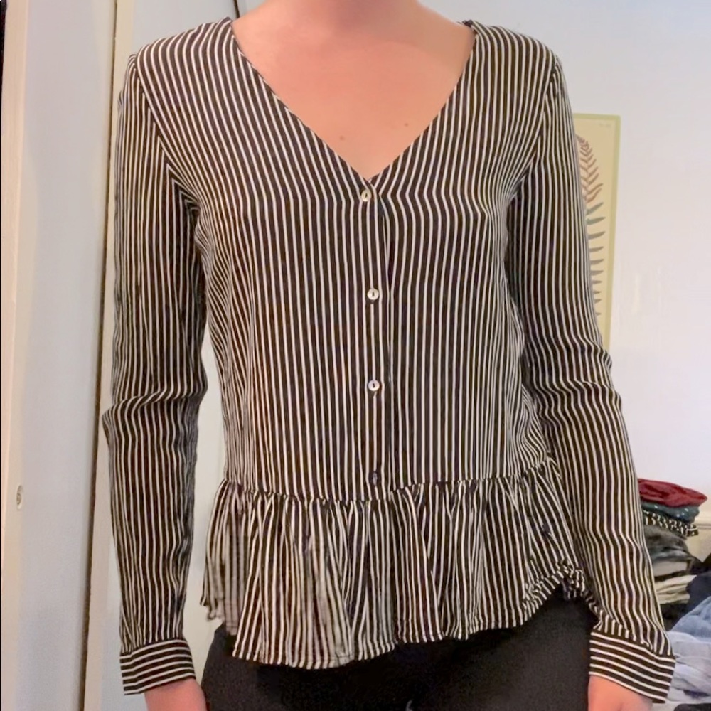 Zara Long sleeve button up top
